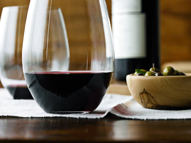 A sommelier's picks for top Italian red wines