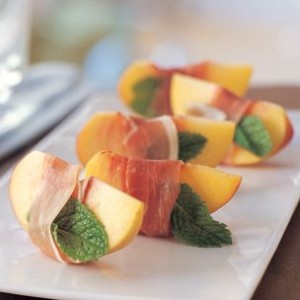 Peaches with Prosciutto and Mint
