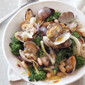 Clams with White Beans, Fennel and Broccoli Rabe