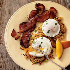Garden Hash Browns with Poached Eggs and Bacon