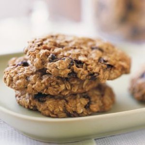 Healthy Oatmeal-Raisin Cookies