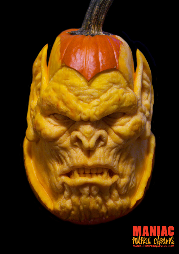 Meet the Maniac Pumpkin Carvers!