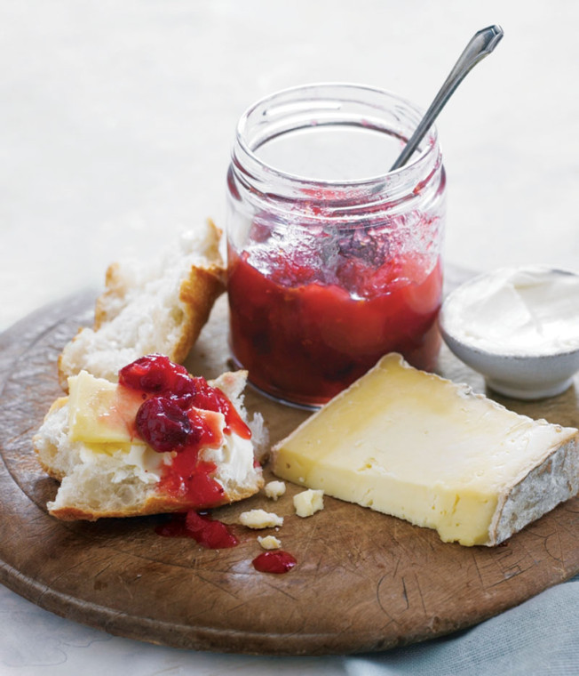 Weekend Project: Cranberry-Pear Chutney