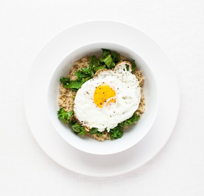 Kale-Quinoa Bowl with Fried Egg