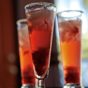 Sparkling Limoncello-Raspberry Cocktail