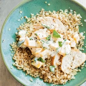 Toasted Quinoa with Chicken and Mango