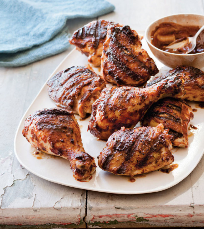 Cropped-Grilled-Chicken-with--Quick-Barbecue-Sauce