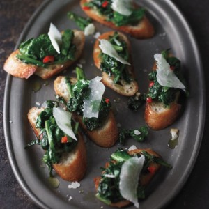 Toasts with Spicy Broccoli Rabe and Pecorino