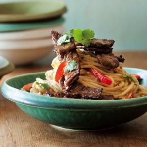 Chinese-Style Peanut Noodles with Seared Beef