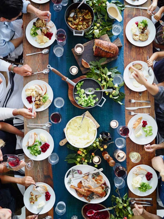 Party Planner: Friendsgiving with Sunday Suppers