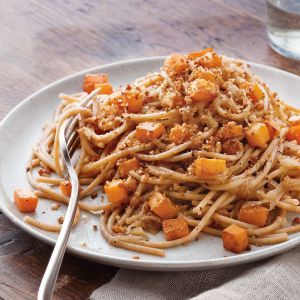 Whole-Wheat Spaghetti with Roasted Squash