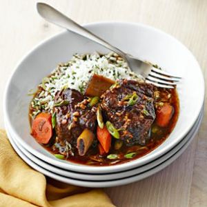 Short Ribs Braised with Ginger and Soy