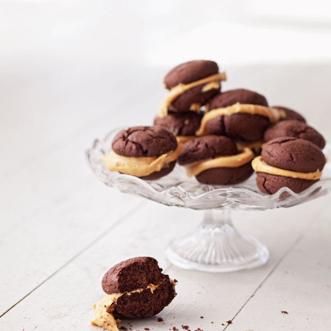 Whoopie Pies with Salted Dulce de Leche