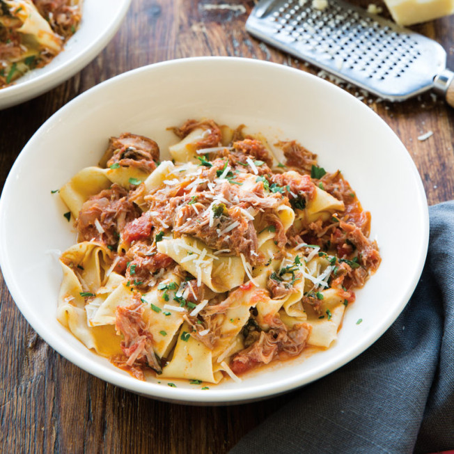 Slow-Cooked Pork and Fennel Ragù
