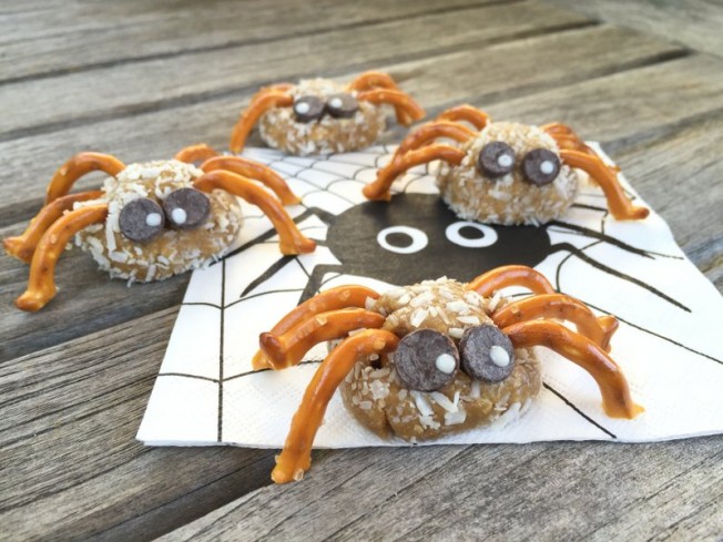 Kids' Spooky Spider Cookies