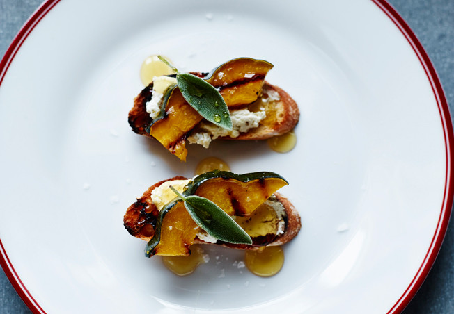 Butternut-squash-crostini