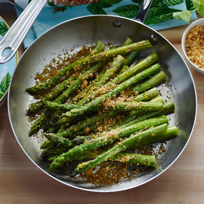 Pan-Roasted Asparagus with Garlic and Lemon Zest