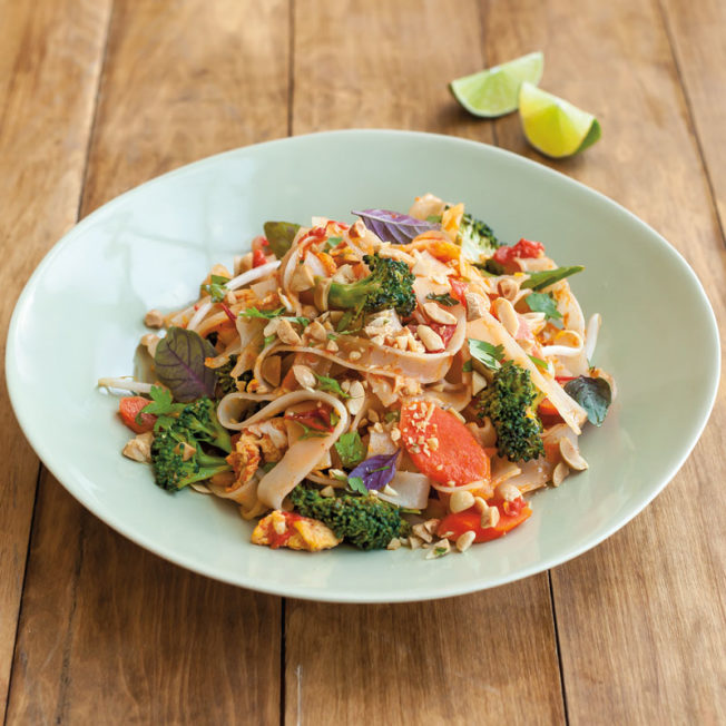 Spicy Thai Noodles with Vegetables and Basil