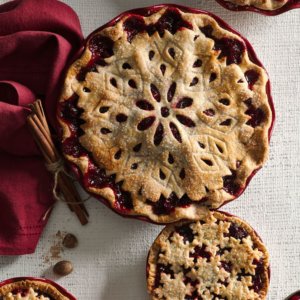 Deep-Dish Cranberry Pie