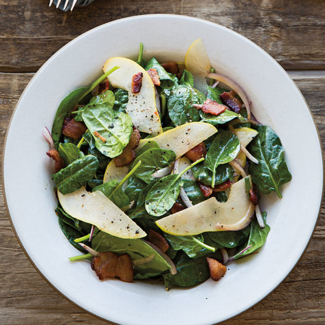 Spinach and Pear Salad with Bacon