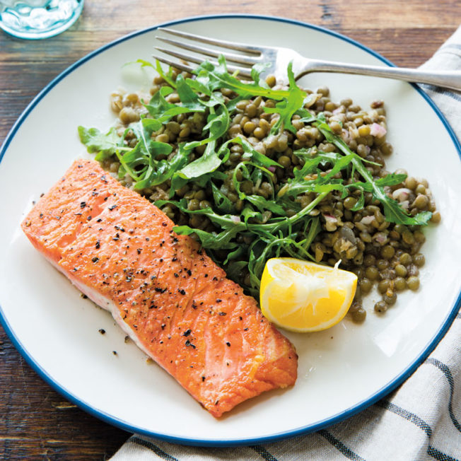 Seared Salmon and Lentils with Arugula