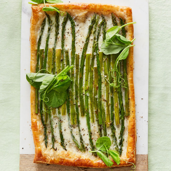 Puff Pastry Tart with Asparagus and Burrata