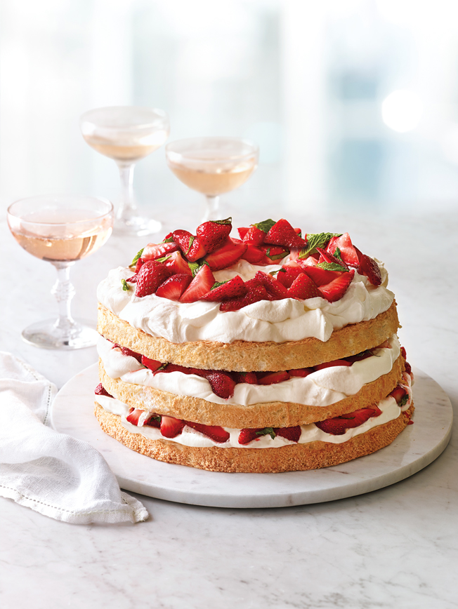 Angel Food Cake with Minted Strawberries and Mascarpone Cream