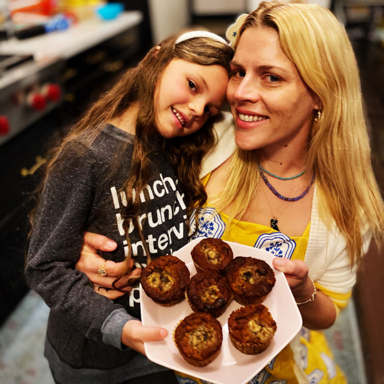 Busy Phillips Keeps Her Focus on the Kids - Williams-Sonoma Taste