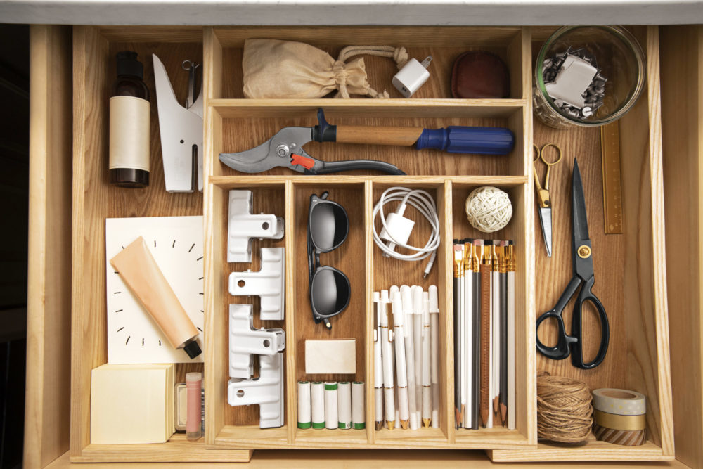 Time to Tackle the Junk Drawer: Your 15-Minute Weekend Organizing Win -  Williams-Sonoma Taste